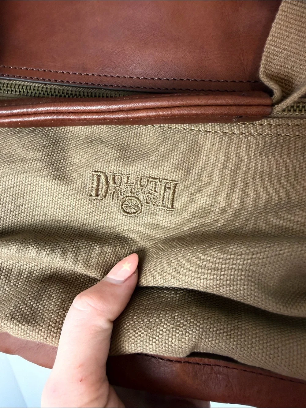 Vintage DULUTH Trading Co. Men's Canvas Brown Genuine Leather Duffle Bag